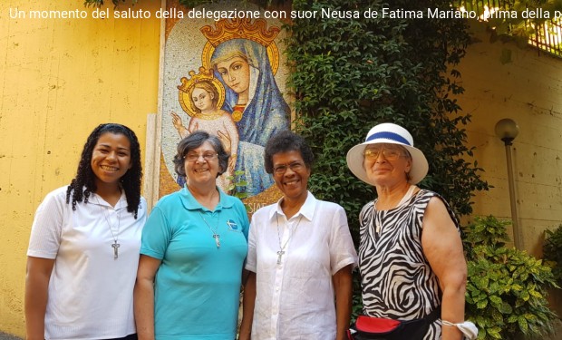 Migranti, parte un nuovo gruppo di suore scalabriniane per «missione Lesbo»
